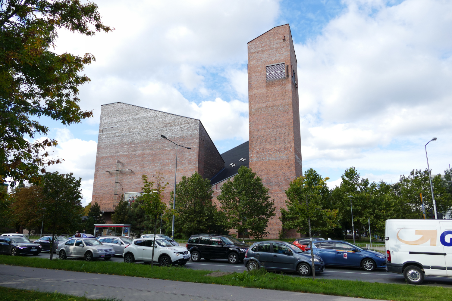 Zdjęcie architektury budynku Kościół Najświętszej Marii Panny Matki Kościoła